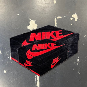 Sneakerbox cutout vloerkleed - OG Air Jordan box - zwart - Sneaker Essentials