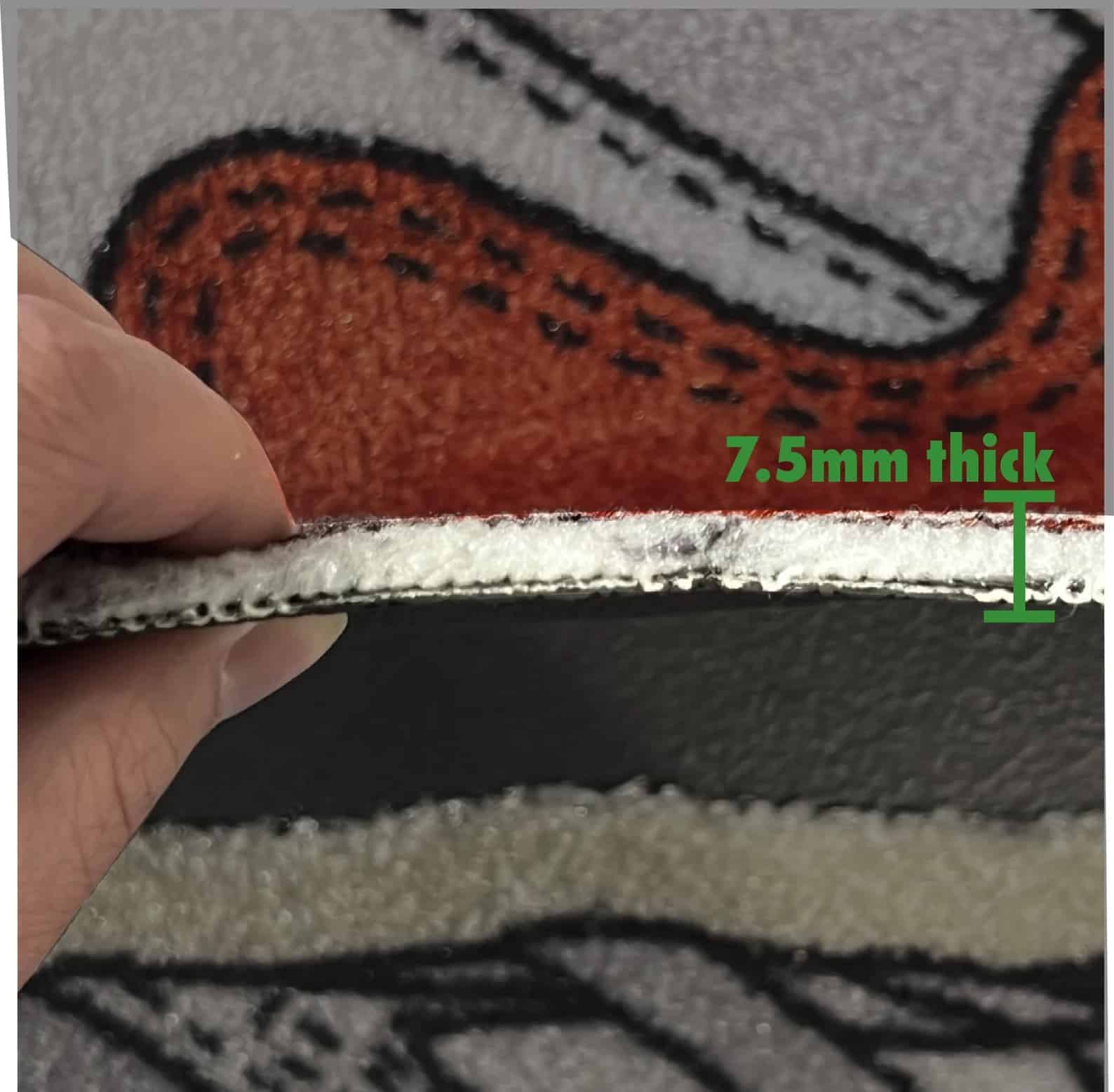 Uniek Op Maat Gemaakt Sneaker Vloerkleed - Verander je favoriete sneaker in een cutout! - Sneaker Essentials
